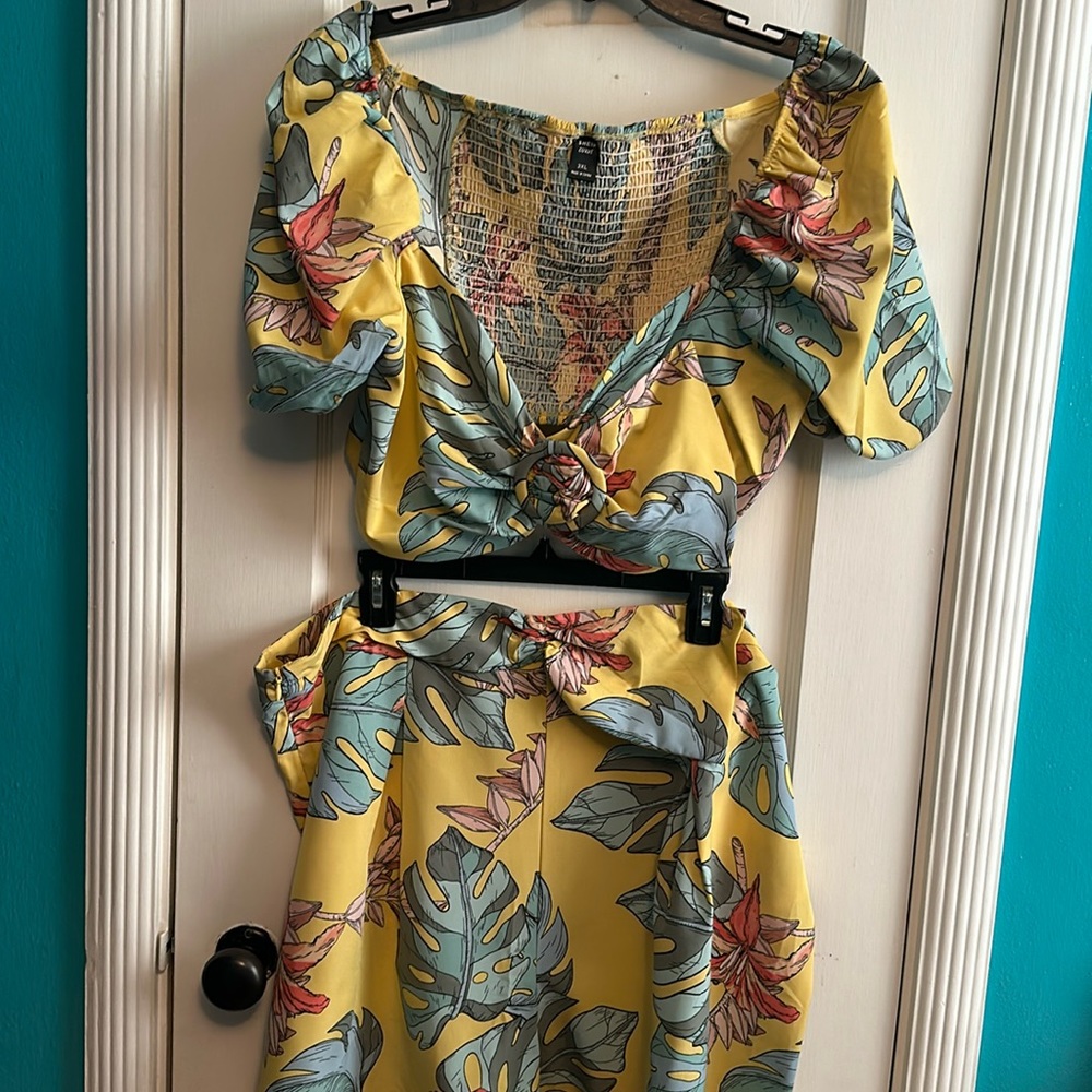 SHEIN Curve Floral Crop Top set in 3XL